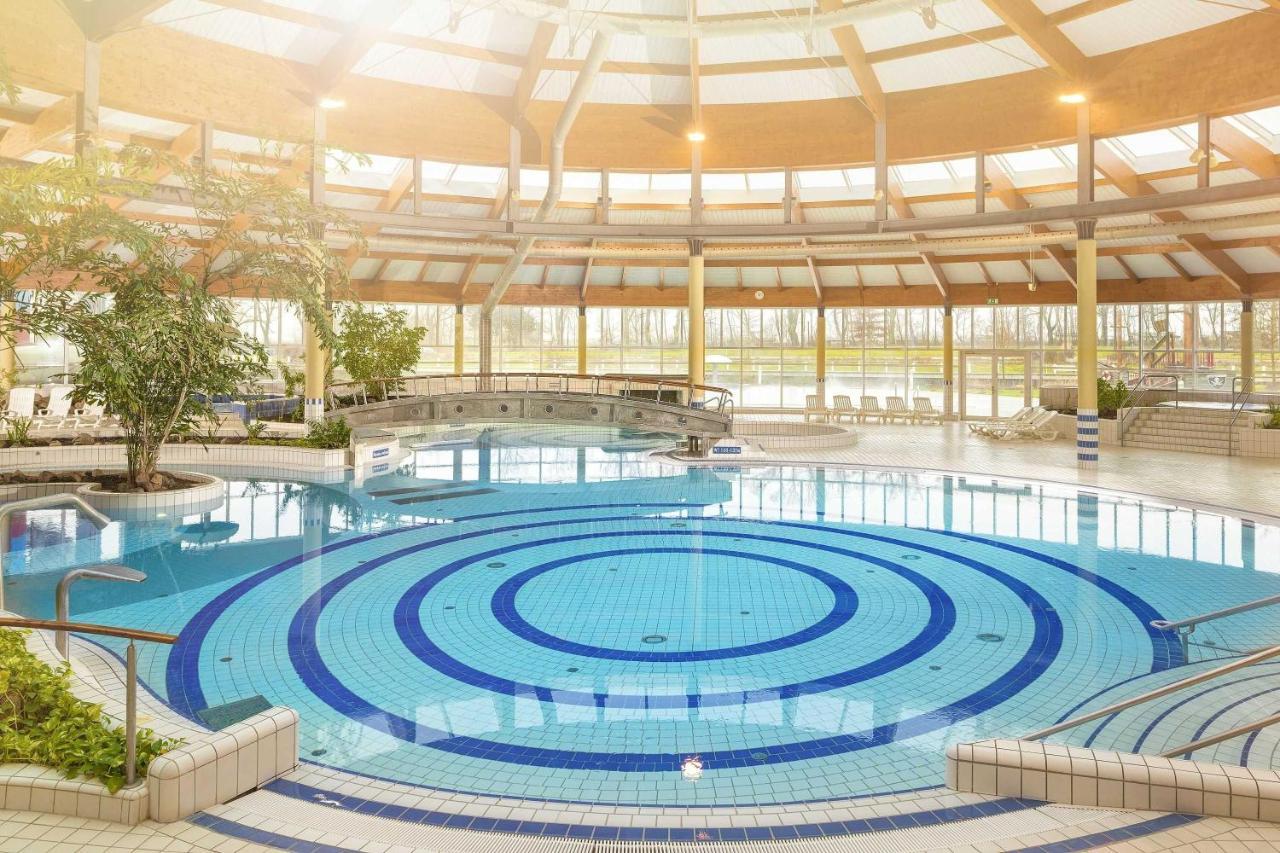 Mit Meerblick Und Balkon, Gratis Nutzung Vom Ahoi Erlebnisbad Und Sauna In Sellin - Meeresblick Fewo 35 Гьорен Екстериор снимка