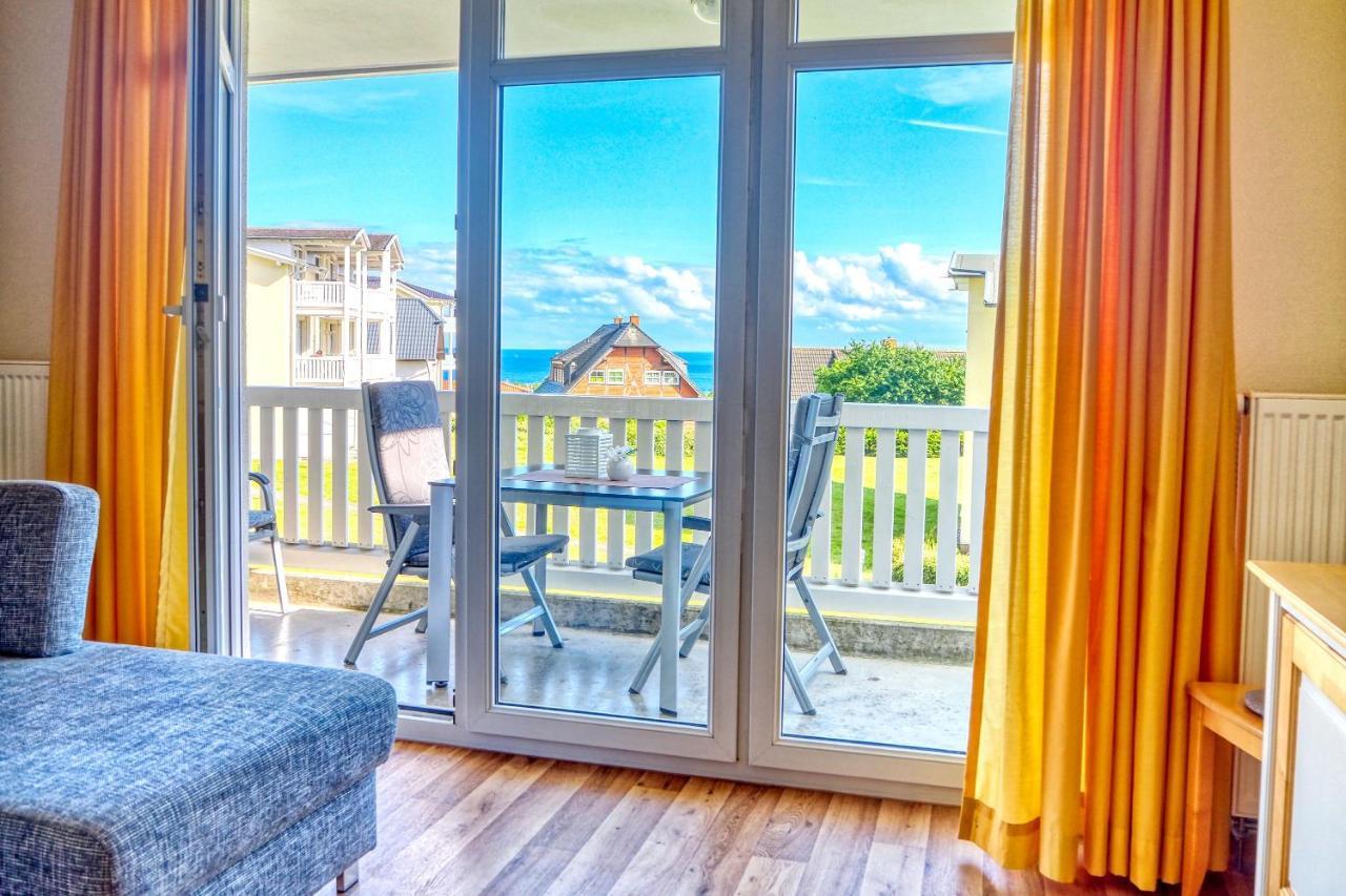 Mit Meerblick Und Balkon, Gratis Nutzung Vom Ahoi Erlebnisbad Und Sauna In Sellin - Meeresblick Fewo 35 Гьорен Екстериор снимка